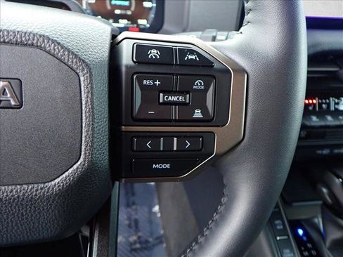 Used 2025 Toyota Land Cruiser w/ Premium Package image 17