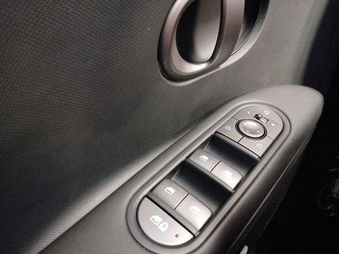 Used 2025 Hyundai Ioniq 5 SEL RWD image 19