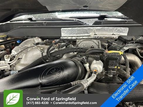 Used 2018 Chevrolet Silverado 2500 High Country w/ Duramax Plus Package image 38