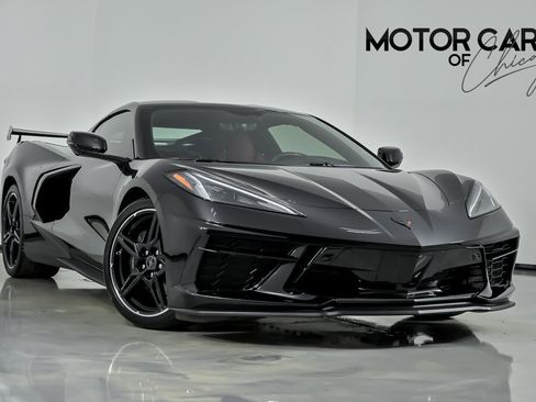 Used 2022 Chevrolet Corvette Stingray Premium Cpe w/ Battery Protection Package image 1