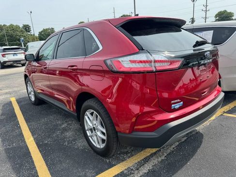 Used 2024 Ford Edge SEL w/ Convenience Package AWD/4WD image 9