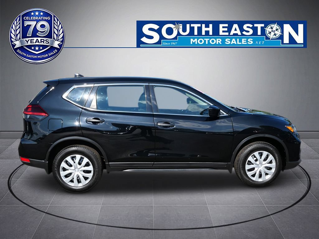 Used 2018 Nissan Rogue S AWD/4WD image 8