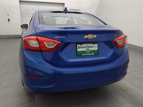 Used 2016 Chevrolet Cruze LT w/ Convenience Package FWD image 6