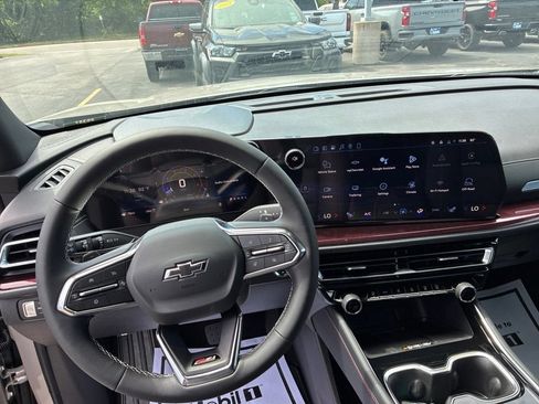 New 2026 Chevrolet Traverse Z71 AWD/4WD image 4