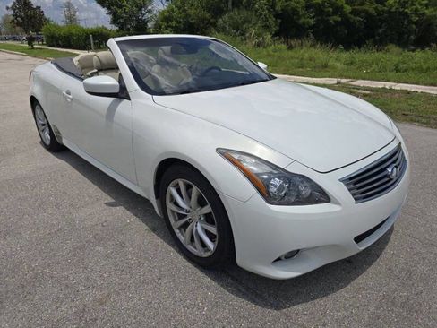 Used 2013 INFINITI G37 Sport w/ Premium Pkg image 8