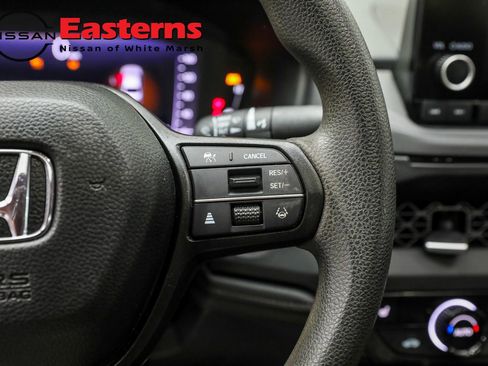 Used 2024 Honda Accord EX image 19