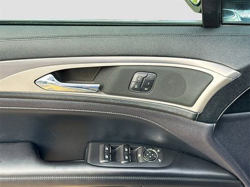 Used 2020 Lincoln MKZ Standard image 18