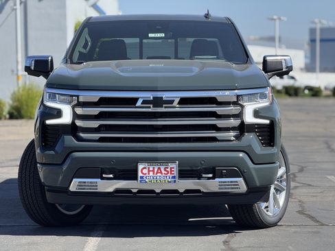 New 2026 Chevrolet Silverado 1500 High Country image 2