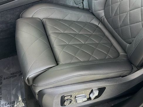 Used 2024 BMW X5 xDrive40i w/ M Sport Package image 20