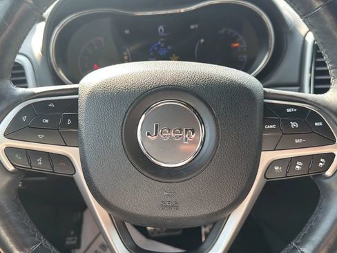 Used 2018 Jeep Grand Cherokee High Altitude AWD/4WD image 16