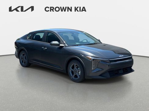 New 2026 Kia K4 FWD image 3