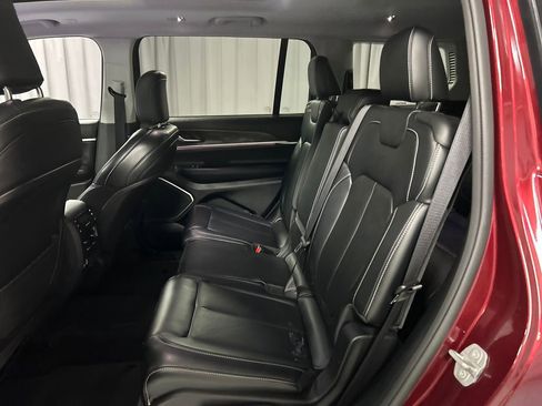 Used 2021 Jeep Grand Cherokee L Limited image 24