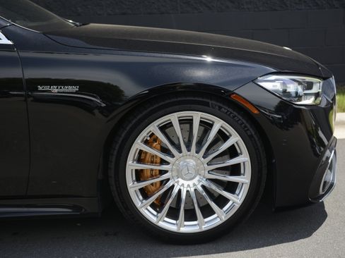 Used 2025 Mercedes-Benz S 63 AMG S image 11