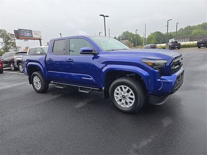 New 2025 Toyota Tacoma SR5