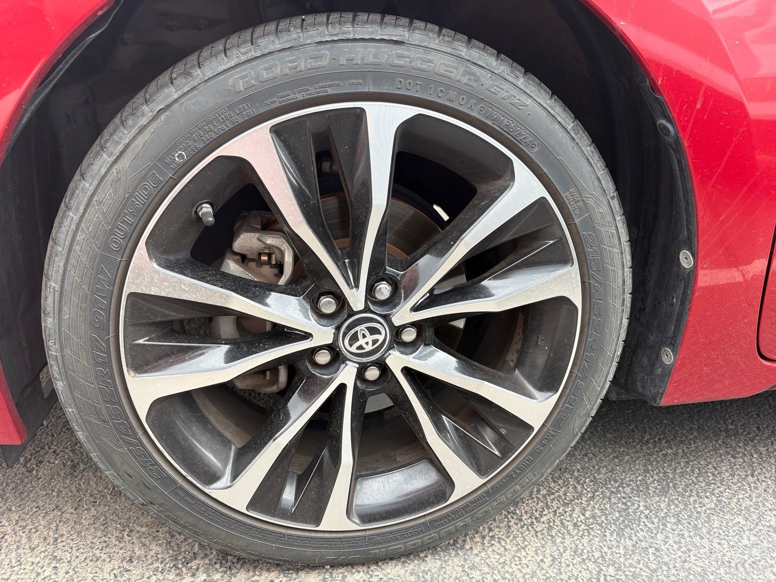 Used 2017 Toyota Corolla SE FWD image 8