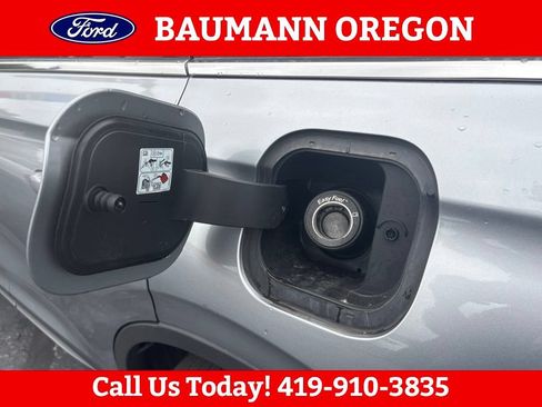 Used 2022 Lincoln Corsair AWD w/ Premium Package image 14