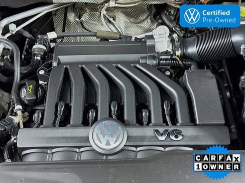 Certified 2023 Volkswagen Atlas Cross Sport SEL AWD/4WD image 30