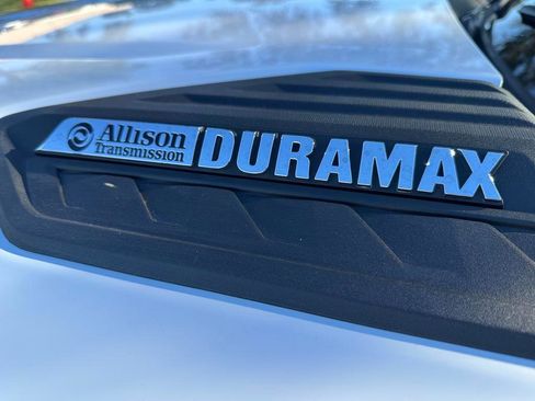 Used 2025 Chevrolet Silverado 2500 LT w/ Convenience Package image 20