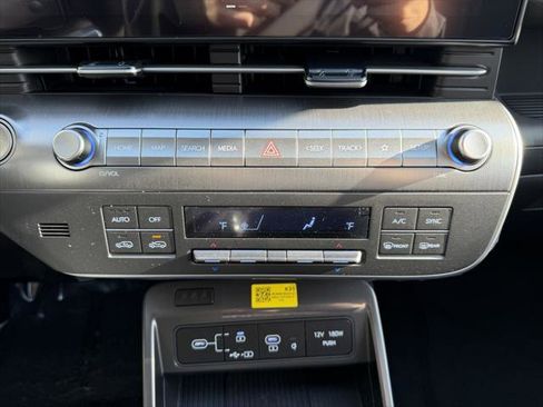 New 2026 Hyundai Kona SEL Premium image 22