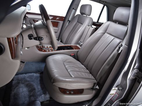 Used 2005 Bentley Arnage R image 26