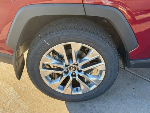 New 2025 Toyota RAV4 XLE Premium image 7
