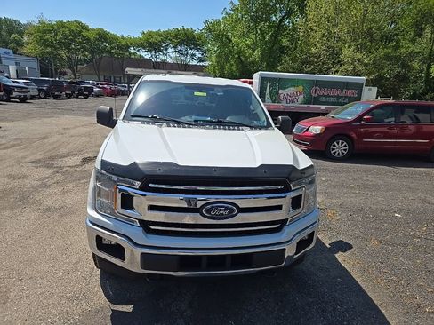 Used 2018 Ford F150 XLT AWD/4WD image 2