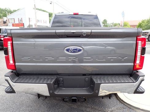 New 2025 Ford F350 Lariat w/ Lariat Ultimate Package image 4