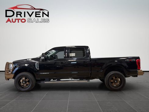 Used 2019 Ford F250 Lariat AWD/4WD image 1