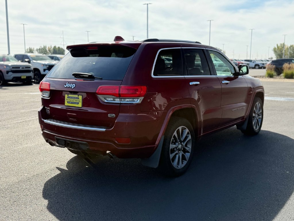 Used 2017 Jeep Grand Cherokee Overland AWD/4WD image 7