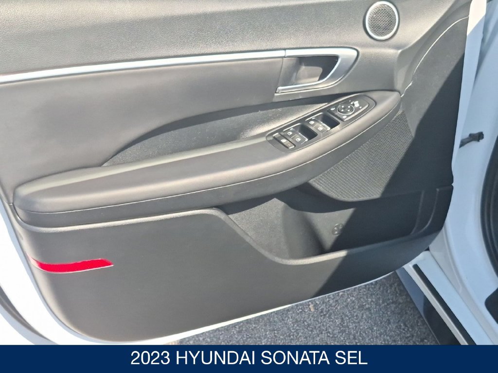 Certified 2023 Hyundai Sonata SEL FWD image 11