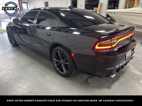 Used 2015 Dodge Charger R/T w/ Plus Group image 6