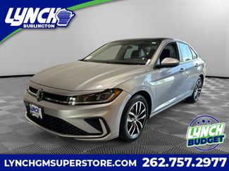 Used 2025 Volkswagen Jetta SE FWD video 1