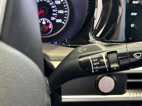 Used 2022 Kia K5 GT-Line AWD/4WD image 31