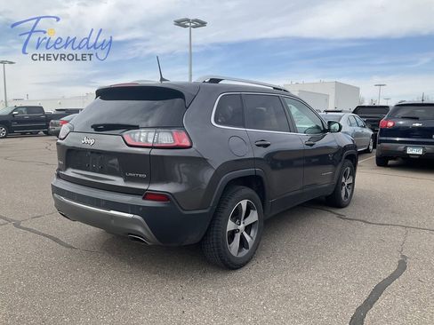 Used 2019 Jeep Cherokee Limited AWD/4WD image 30