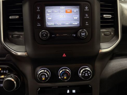 Used 2021 RAM 1500 Big Horn image 28