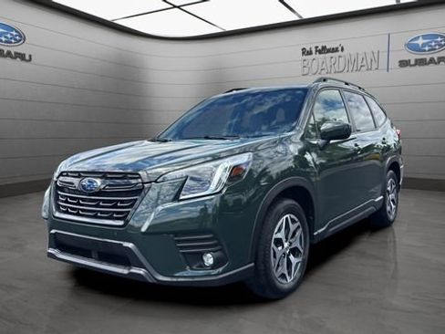 Used 2024 Subaru Forester Premium AWD/4WD image 11