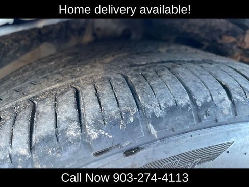 Used 2019 Toyota Camry LE image 28