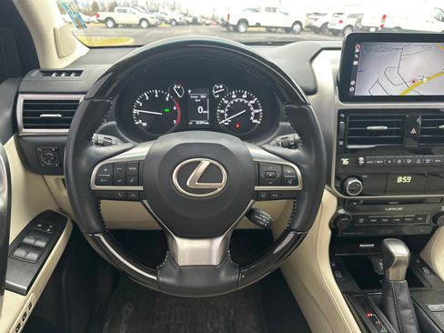 Used 2023 Lexus GX 460 Premium image 19