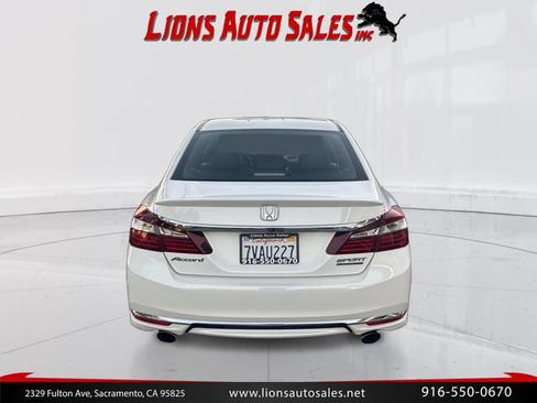 Used 2017 Honda Accord Sport Special Edition image 6