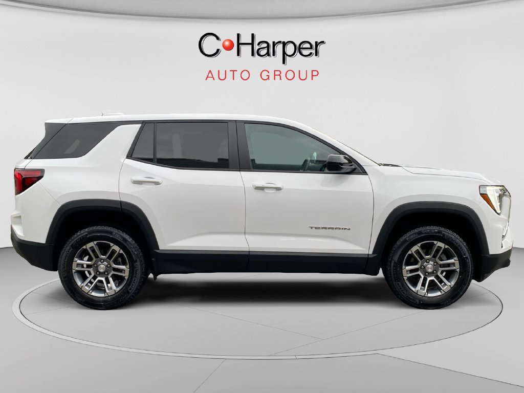 Used 2026 GMC Terrain Elevation AWD/4WD image 2