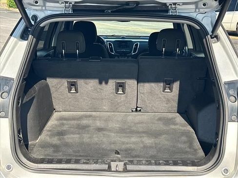 Used 2019 Chevrolet Equinox LT FWD image 31