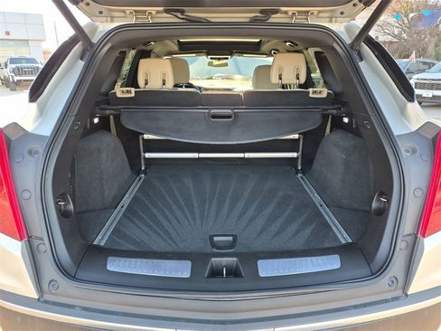 Used 2017 Cadillac XT5 Luxury image 23