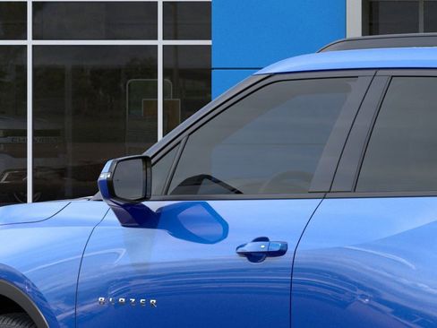 New 2025 Chevrolet Blazer LT w/ Sound & Technology Package image 12