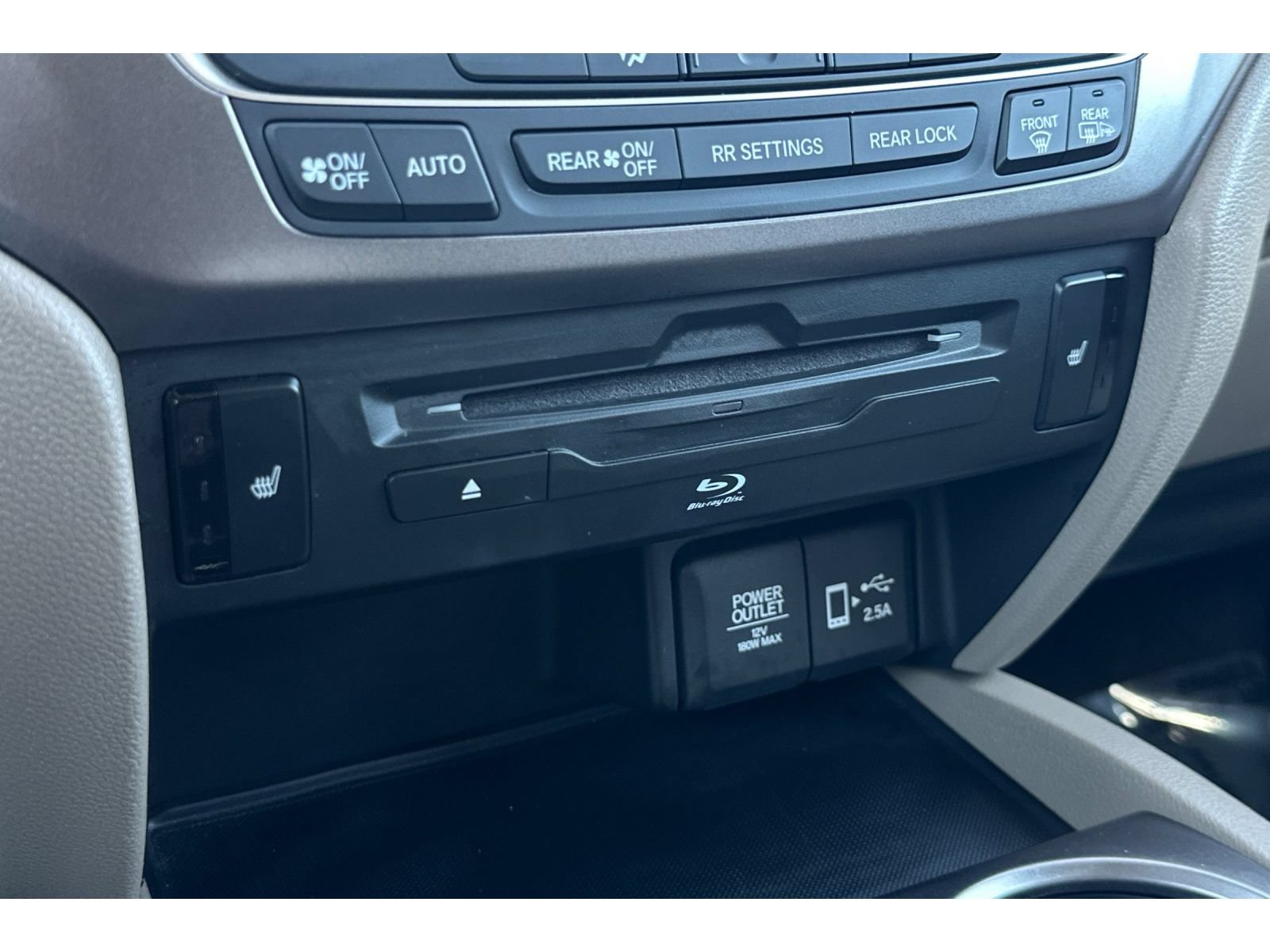 Used 2019 Honda Pilot EX-L image 29