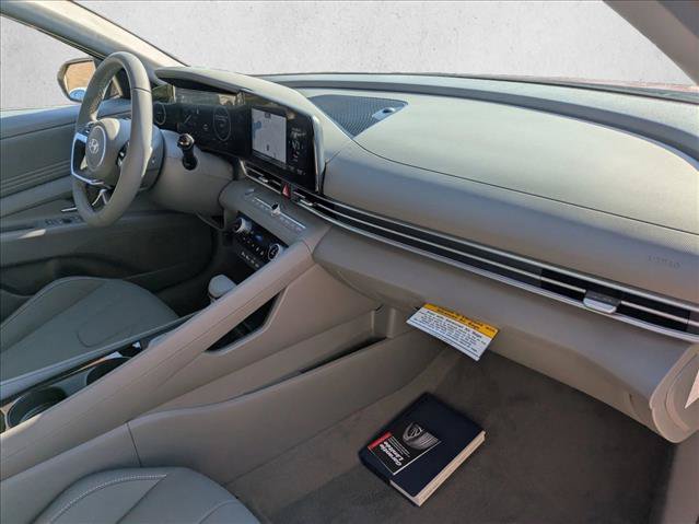 New 2025 Hyundai Elantra SEL w/ Cargo Package FWD image 21