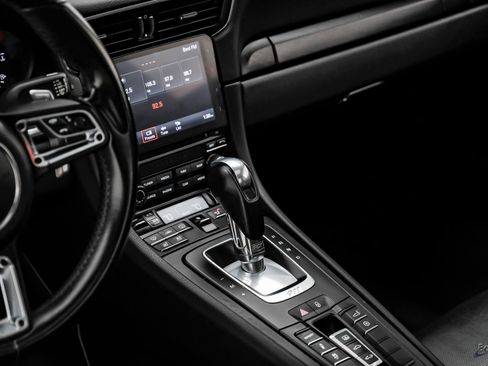 Used 2018 Porsche 911 Carrera 4S image 52