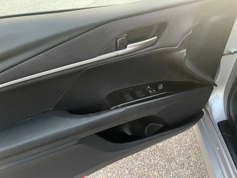 Used 2025 Toyota Camry LE image 20