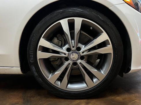 Used 2016 Mercedes-Benz C 300 Sedan image 11