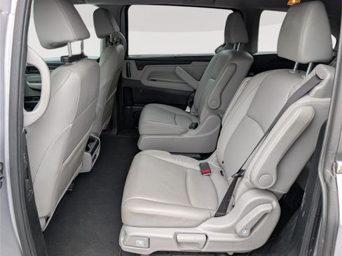 Used 2020 Honda Odyssey EX-L image 17