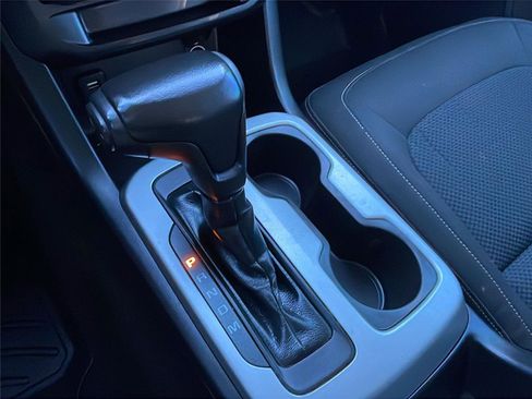 Used 2016 Chevrolet Colorado LT w/ LT Convenience Package image 28